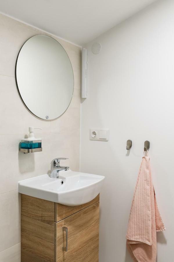 Cozy Studio Mansard Riga Old Town Aptartment, Ac 外观 照片